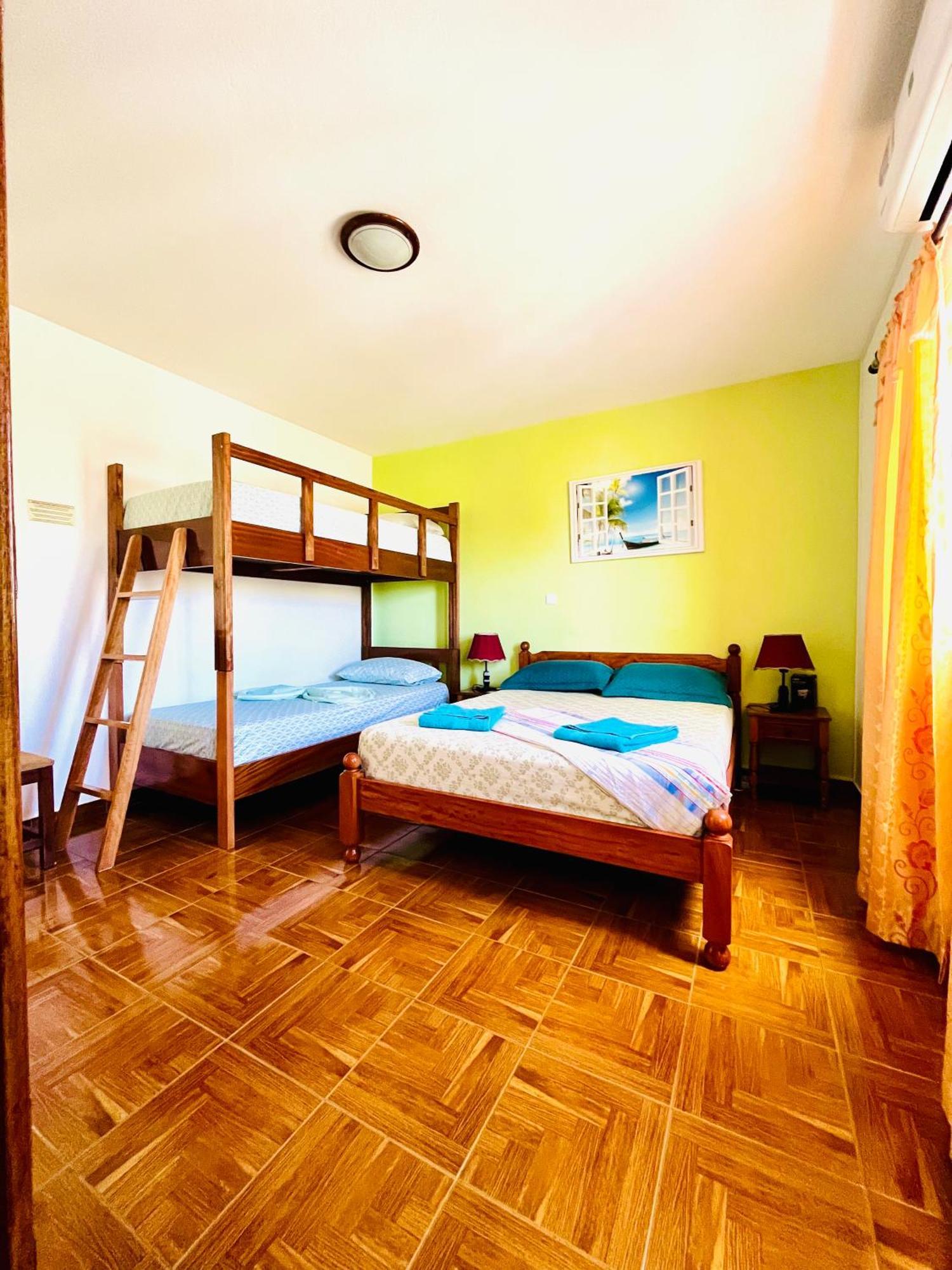 Bed and Breakfast Casa Bb&Djassi à Ponta Do Sol Extérieur photo